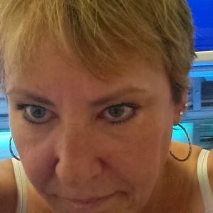 Meet your Posher, Pam